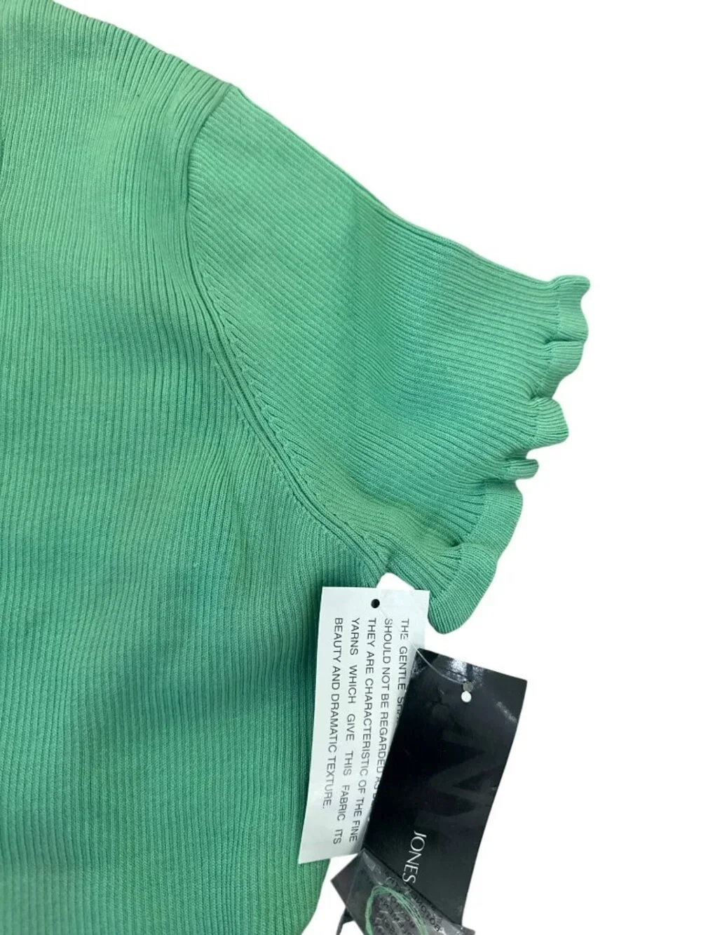 Jones New York Top Shirt L Green Ribbed Short Sleeve Silk Blend Ruffle Sleeve
